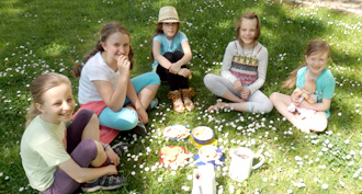 Kinder und Jugendliche Kinder und Jugendliche